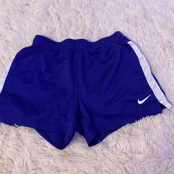 Nike Pants - nike shorts
